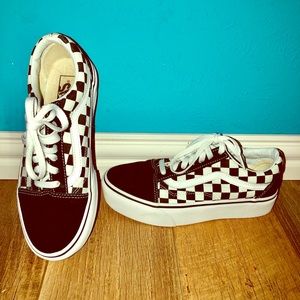 Checkerboard old Skool platform VANS